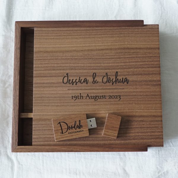 Wooden wedding photography box and USB stick