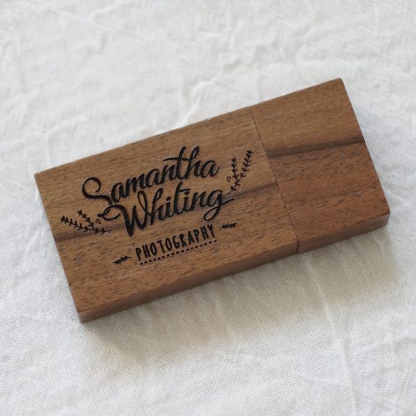 Wooden wedding photography USB stick